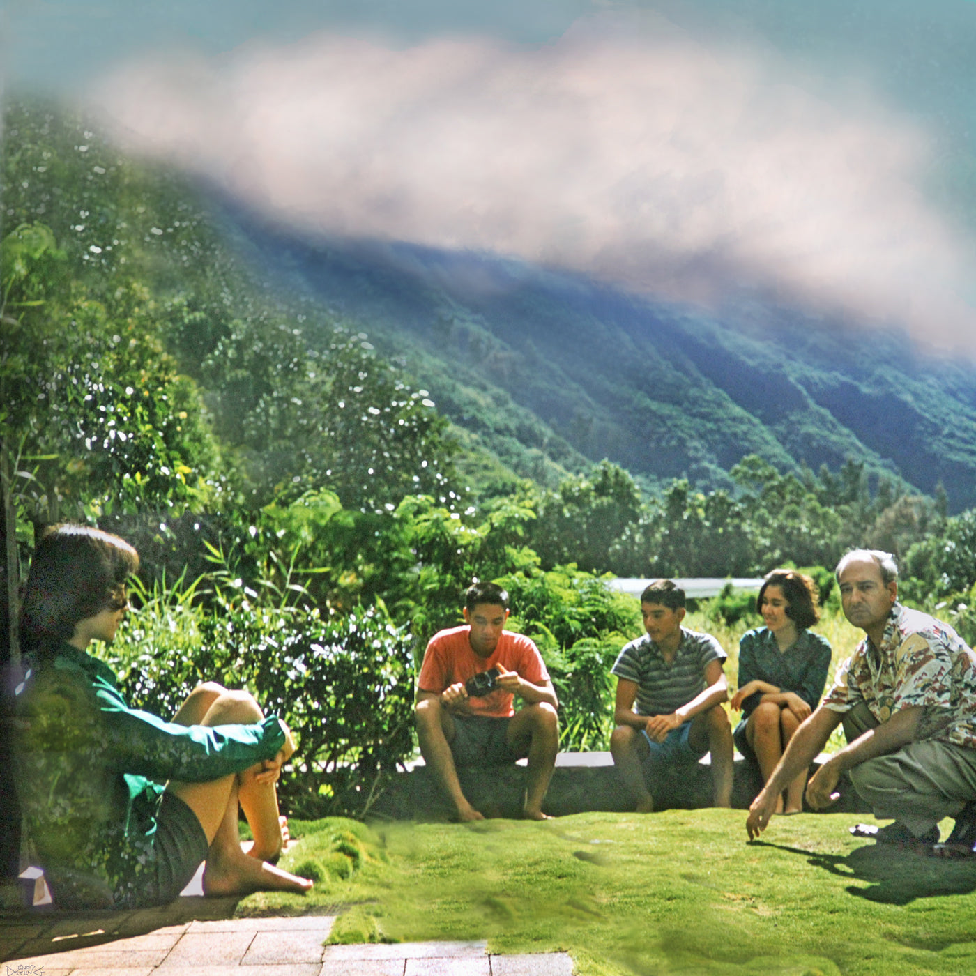 Manoa Memories 5.4 2017 Fascination by Deeling C. Gregory